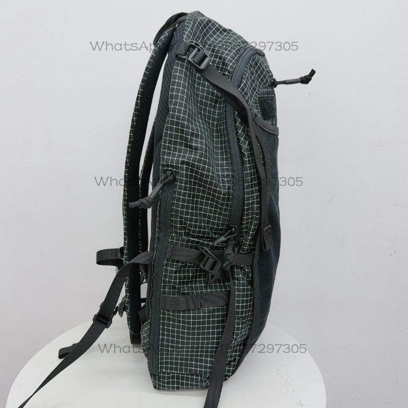 Tas Ransel Helm Ringan untuk B - Commute Cycling Helmet ulasan dan harga